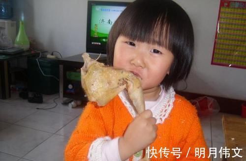 婴幼儿|孩子啥时候可以开始吃盐?是否越晚越好?儿科医生:家长都做错了