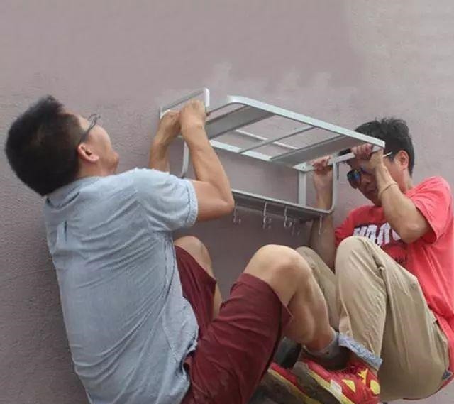 打孔|建议各位:别再电钻打孔了!如今流行“液体钉”,免打孔还牢固