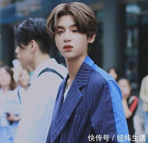 陳立農(nóng)成功轉(zhuǎn)型演員,范丞丞、朱正廷新戲官宣,唯獨最紅的他表演路難走