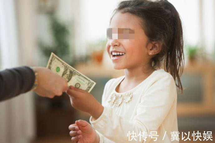 孩子|当孩子“向你要钱”时,家长要学会这3句话,孩子长大后更出息