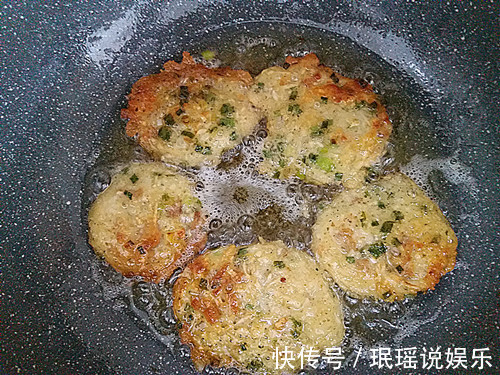 饼最好吃做法,不揉面,只多做一步,饼酥脆软糯,好吃得停不下来