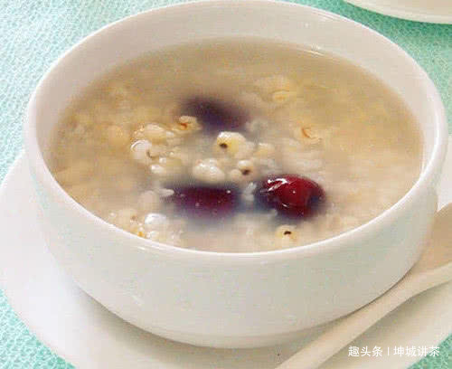 细纹|红枣加一宝泡水喝，睡眠好了，细纹和色斑淡了，肤色也越来越透亮