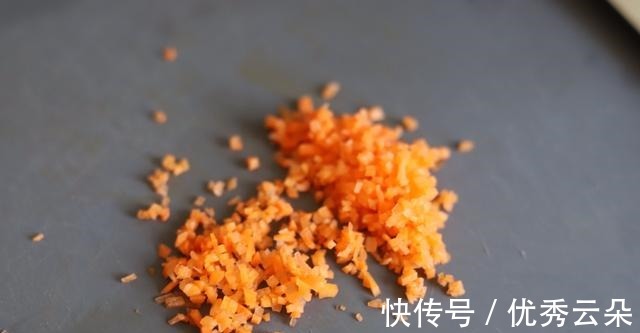 西红柿|美味可口的番茄燕麦烩饭，制作简单，营养又健康！