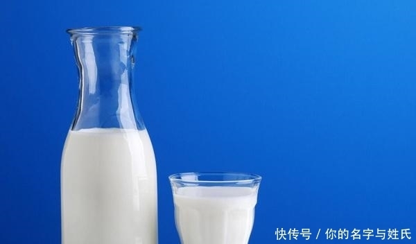 镇定感|坚持每晚喝牛奶 到底有什么好处呢!