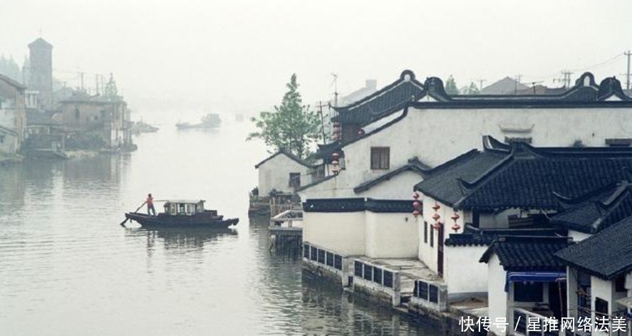 中国最机智的古镇，在游客最多的时候取消门票，如今游客天天爆满