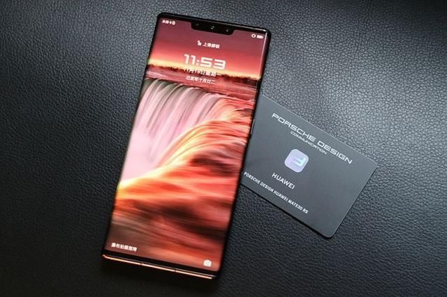 rs|发布至今下跌2300元，12GB+512GB+鸿蒙OS，华为顶尖旗舰濒临下架