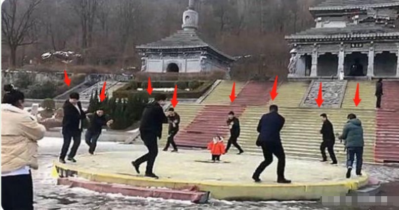 顺一顺|“最强大舅舅团”来了,8个舅舅只有1个外甥女,网友直呼不敢娶