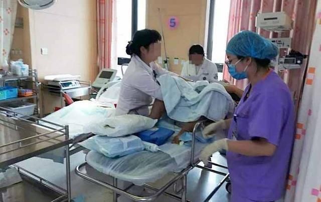 产科|为什么产房护士很凶？孕妈们都误会了，“凶一点”是为你好