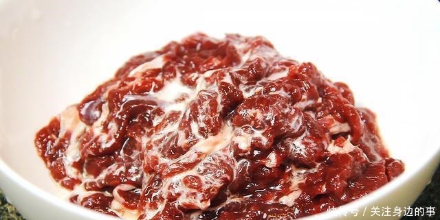 牛肉想要嫩滑,千万不要直接下锅,多加一个步骤,嫩滑又入味
