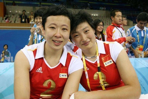 冯坤|前女排队长嫁给泰国名帅,儿子代表哪国参赛?冯坤告诉陈忠和答案