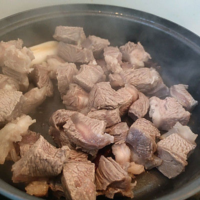 牛筋牛肉|青椒炖牛肉