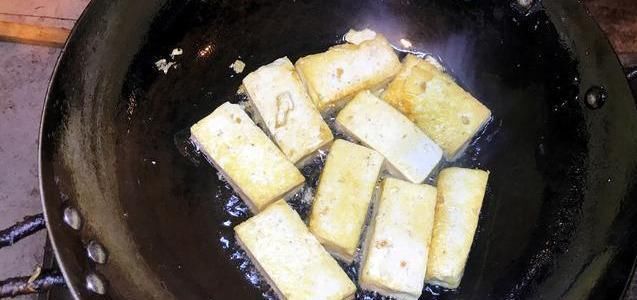 豆腐这样做很好吃,你平时是怎么吃豆腐的,估计大部分人都没吃对