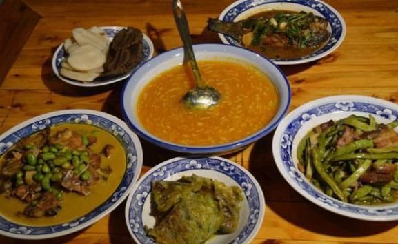 伤肝的行为,1个比1个厉害,熬夜与他比,也只是