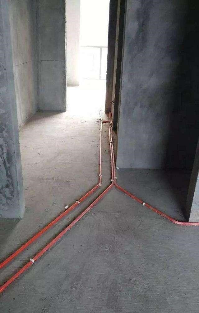 线管|水电改造别做横平竖直了,这样做省钱又实用,内行人如今都选这种