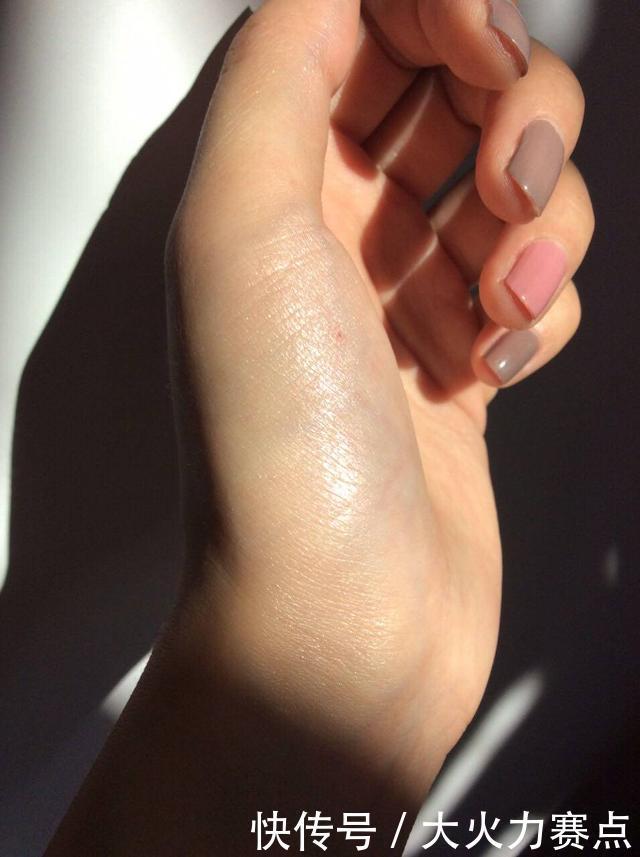 打造仙气必收的造光神器!高光用的好,不做医美也能拥有水光肌