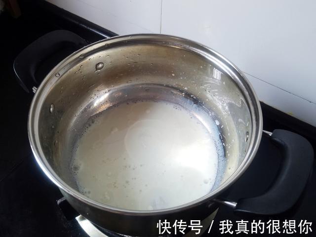 想要半熟芝士蛋糕不缩腰,最后一步是关键,掌握后你也能成功