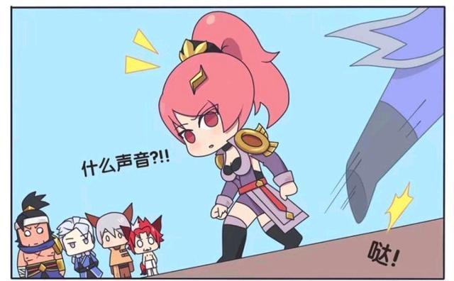 假日|王者萌萌假日:兰陵王抱住了花木兰;不过这姿势容易让人误会啊!