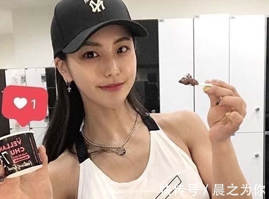 壶铃|130斤韩国健身美女,不愿做微胖女神,实力打造好身材改变命运