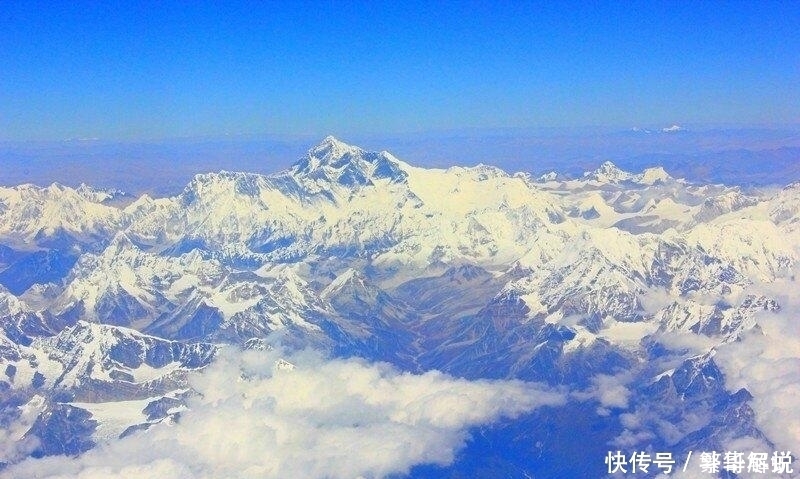 人眼 假如坐飞机一直往高处飞,到多高的距离可以看到地球是圆的?