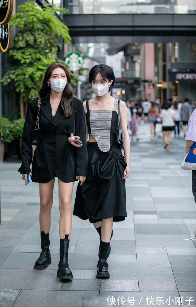 穿搭 深情的打扮,让人变得更高雅,黑色穿搭很容易体现