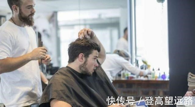 风格 为什么理发师理剪不出你喜欢的发型问题出在这三点，看完就明白！