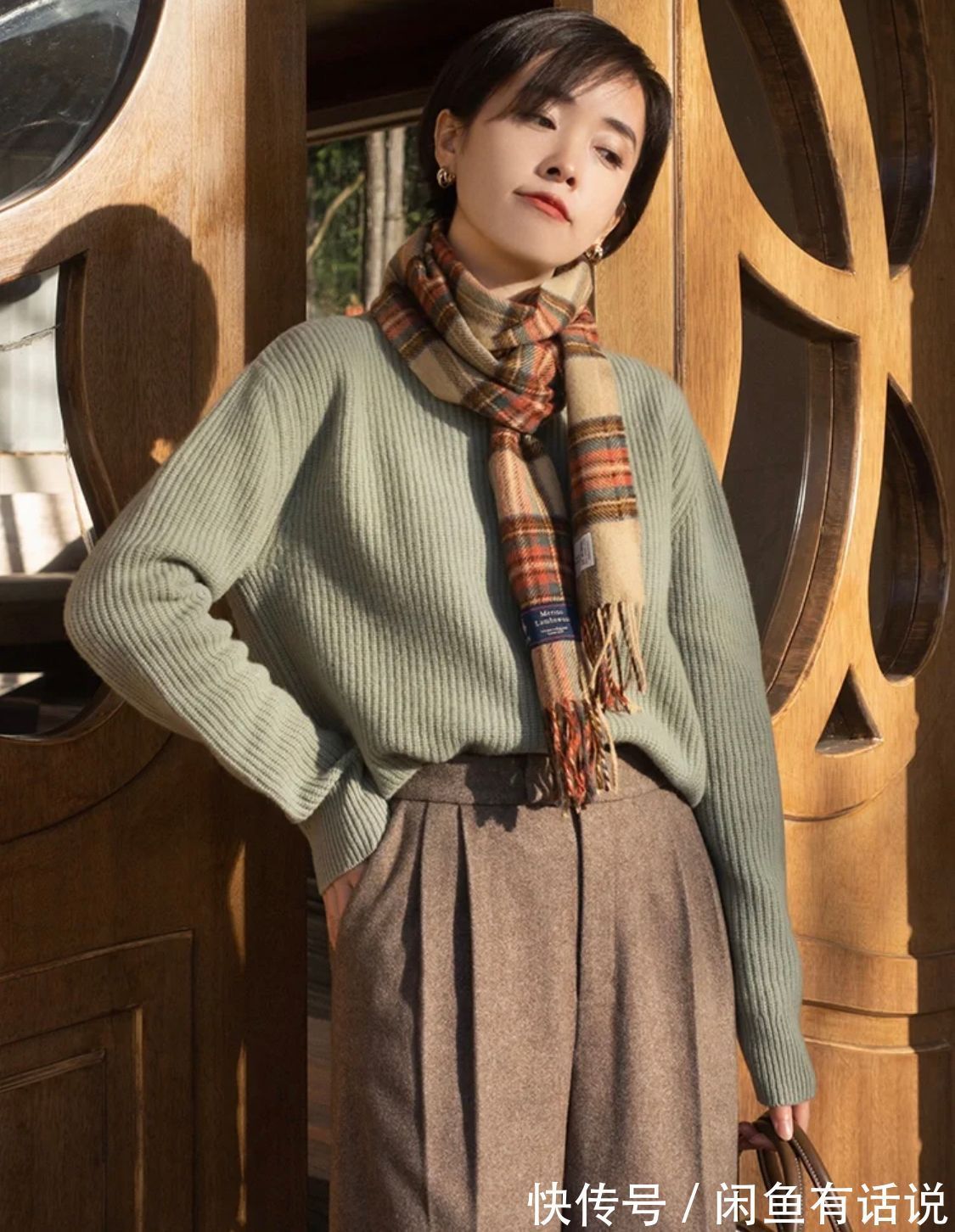 毛衣|女人40岁后不必刻意扮嫩,用“无龄感”穿搭打败年龄感,很高级