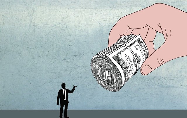 soho中国|潘石屹“告别”房地产，到底给我们哪些启示？
