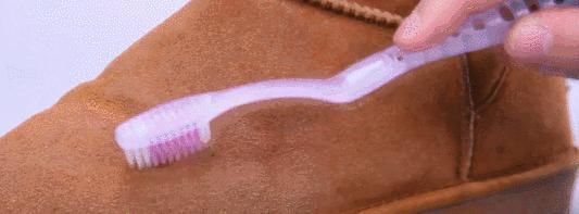 万万没想到，鞋子后面的＂小尾巴＂还有这个作用，后悔知道晚了！