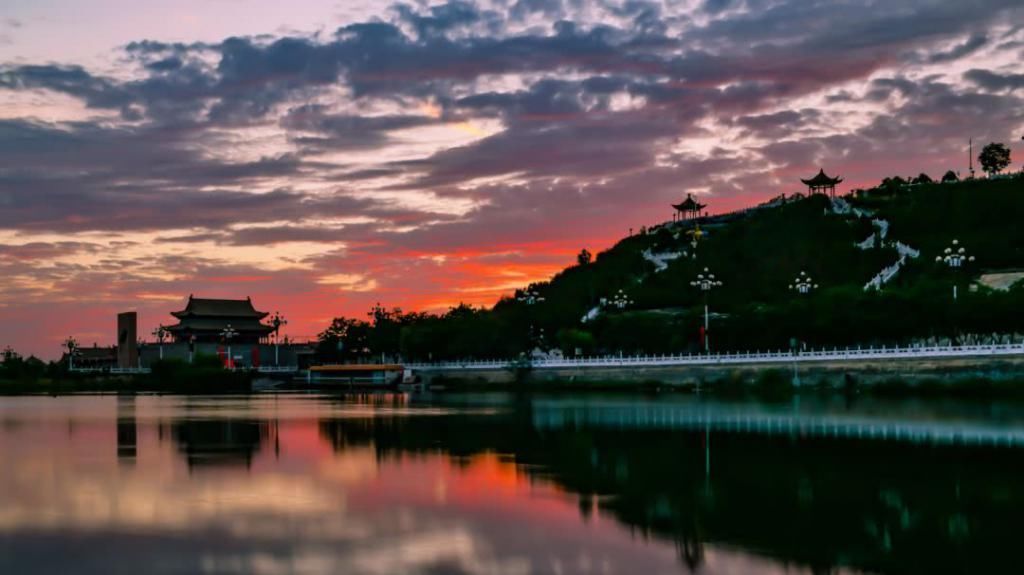 对不起|推荐丨对不起,别再找我,我要去阿拉善了