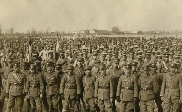 张作霖|为何北伐军10万人能够将70万北洋军打得惨败?