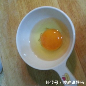 干面粉|鸡蛋的懒人做法,全家都爱吃,只要15分钟就搞定,好吃不上火!