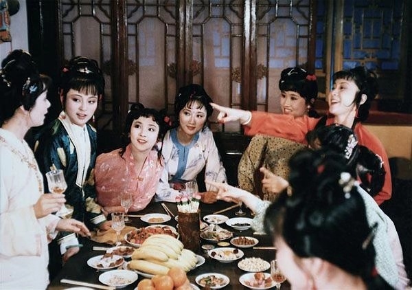 鹅掌鸭信#?读《红楼梦》:贾宝玉念念不忘的美食鹅掌鸭信妙在何处?