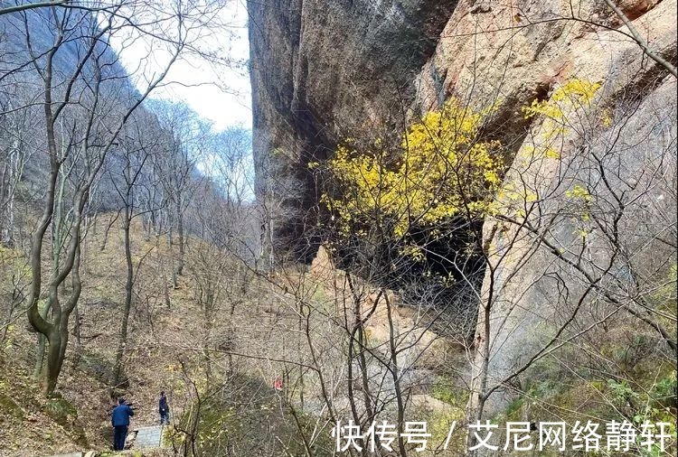 照金|铜川照金大山里有座“红军兵营”