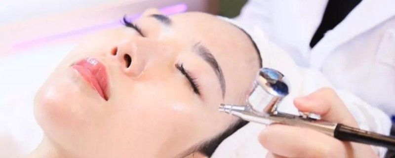 深层清洁和刷酸能一起么