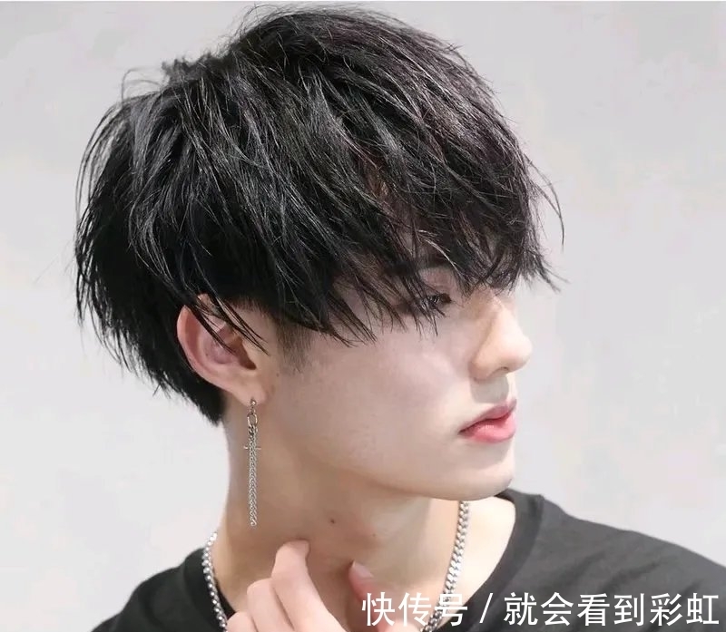 寸头|帅气男士发型有哪些?狼尾寸头烫发都上榜,喜欢请收藏