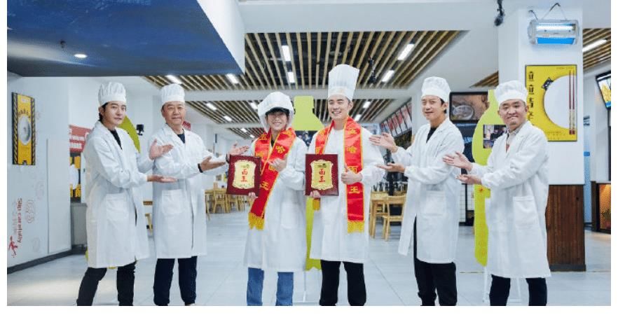 《五哈2》中陈赫不愧是“头脑担当”,轻松利用游戏BUG取得了胜利