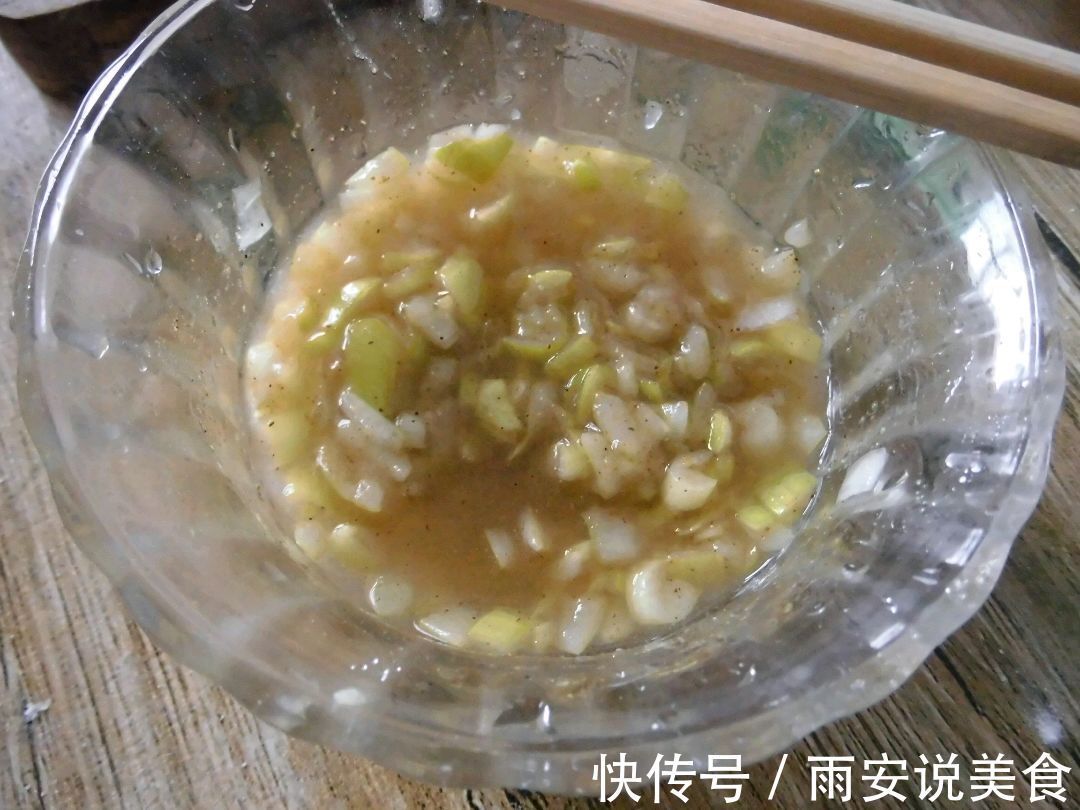 千层葱油薄饼家庭做法，美味好吃，营养健康