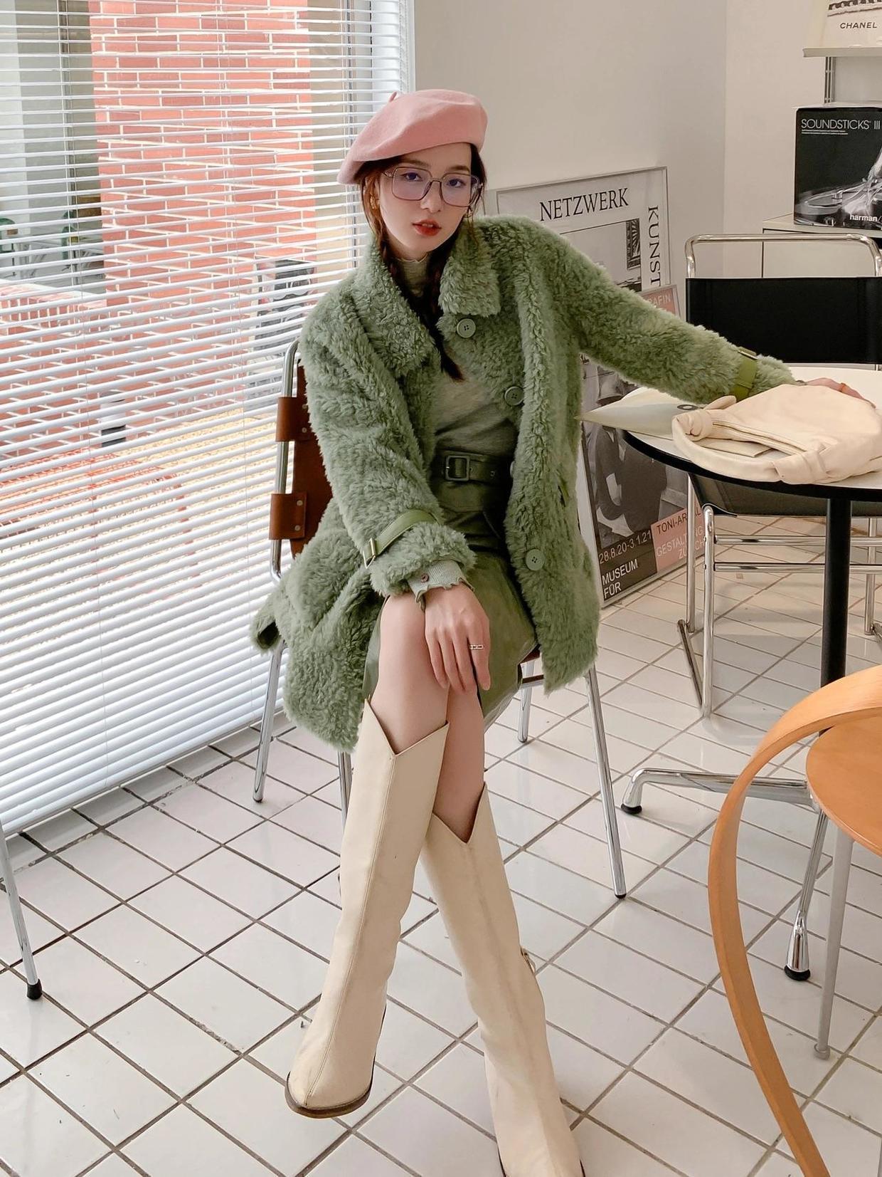 搭配|今年火了一种单品叫“颗粒绒外套”,软糯舒适又保暖,洋气百搭