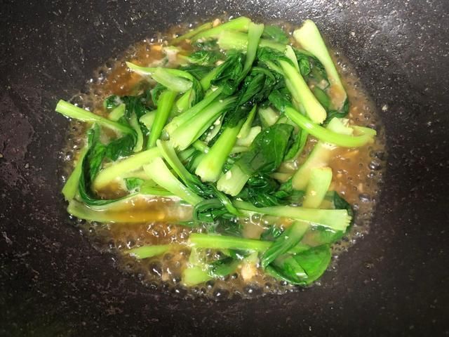 夏天，女人最该吃的食材，3元两斤，补水美白，越吃气色越好！