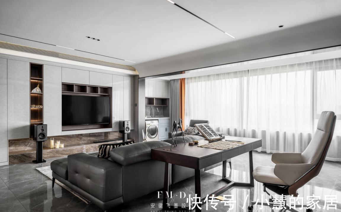 书桌|随着“去客厅化”流行,传统沙发墙也被取代,做置物型设计才实用