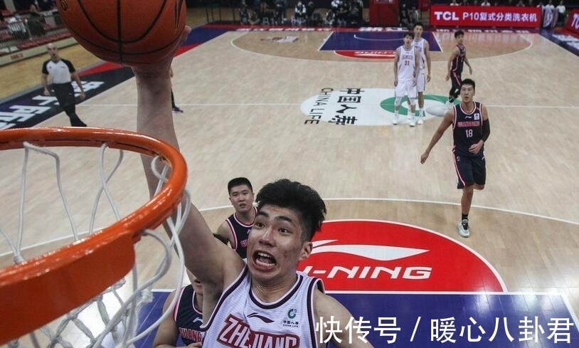 阿不都沙拉木|CBA第一阶段球员总结,阿不都加冕得分王,2米25高塔打出盖帽三双
