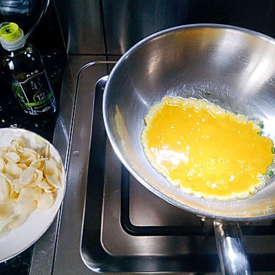 酱油|轻盐百合炒鸡蛋