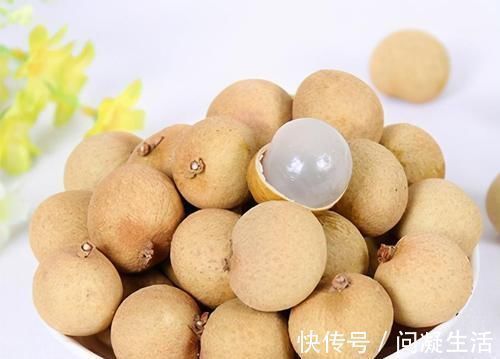 碱性|女人不想老,多吃3种碱性食物,常给卵巢“洗洗澡”,好处多多