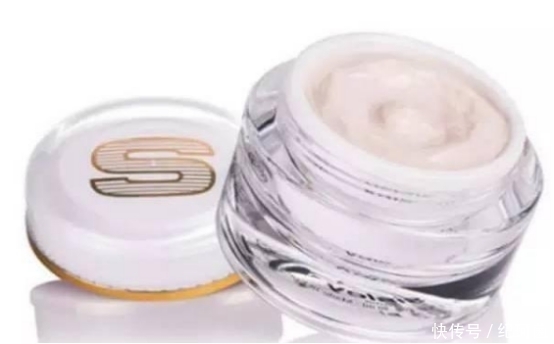 夏季|拒绝踩雷!8款夏季必备的去皱面霜,闭着眼都不会选错!