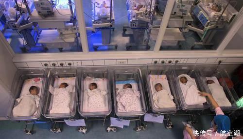 家庭生活|女子13岁生娃,31年生了21个娃如今跟18岁女儿同时怀孕,太强悍