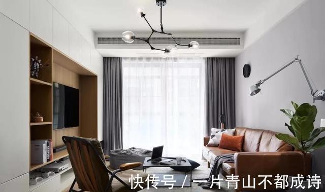 利用率|越来越多人舍弃“装饰型”电视墙,学她家打一排柜子,真的超实用