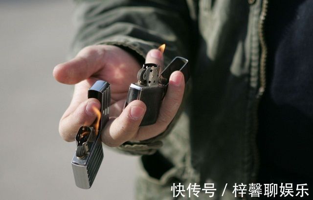 医生|孩子将502滴入眼睛,爸爸的应急措施,医生都大赞幸亏处理及时