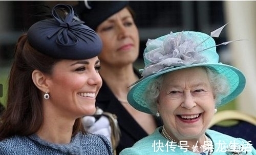 凯特|凯特王妃换了发型,也换了礼帽,看起来像个小护士