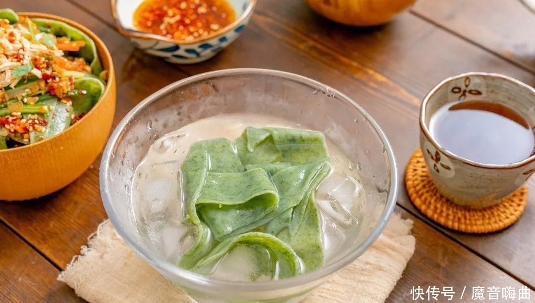 天这么热别吃饭了!这一碗美味,酸爽开胃又低脂