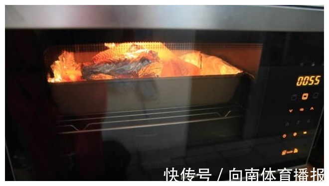 美味|独有的烤全鸡的简单做法，让你在家就能轻松吃到美味烤鸡